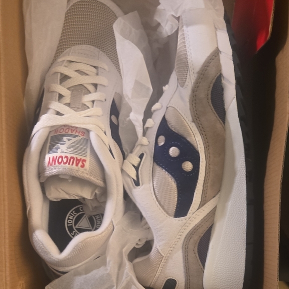 Saucony White & Navy Retro Runner Sneakers main image 6